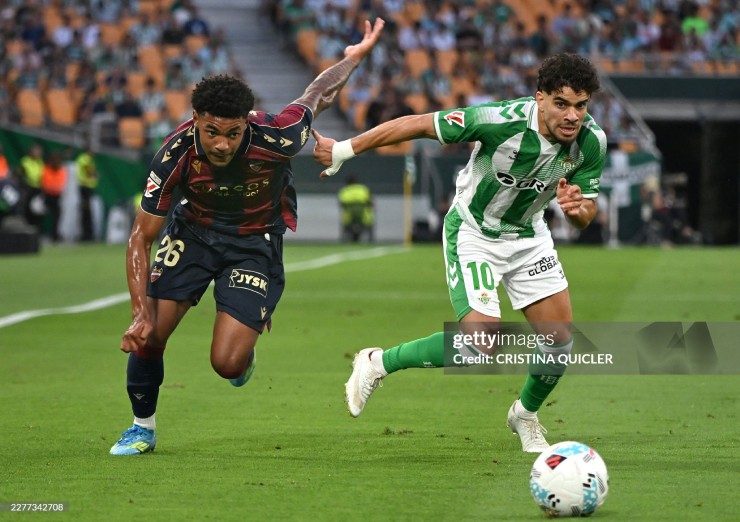 Video bóng đá Betis - Levante: Đội Antony nhọc nhằn, đua trụ hạng nghẹt thở (La Liga) - 1