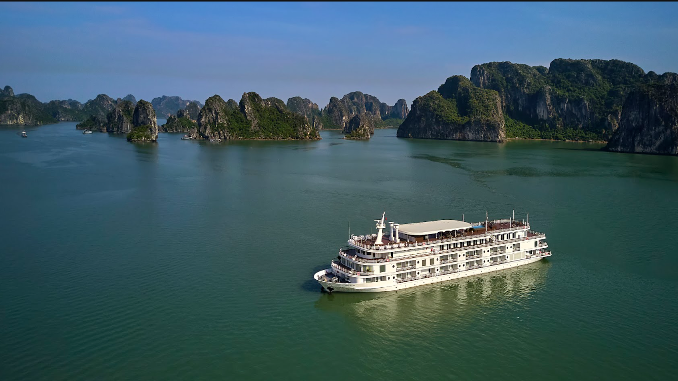 Hạ Long: Lời giải cho xu hướng 'ít di chuyển, đa trải nghiệm' - 1