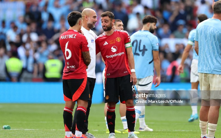 Pep lấy Bruno Fernandes làm “tấm gương tiêu cực”, răn dạy dàn sao Man City - 1