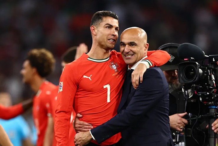 Tin mới nhất bóng đá sáng 2/6: HLV Bồ Đào Nha ủng hộ Ronaldo dự World Cup 2030 - 1