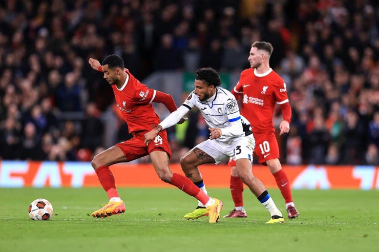 Ederson đến MU: Người kế thừa Casemiro, đối tác lý tưởng cho Mainoo - 3