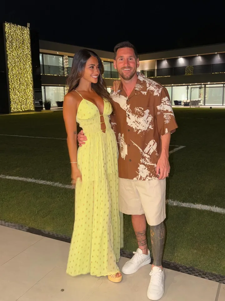 Dàn WAGs nóng bỏng World Cup 2026: Vợ Messi - Ronaldo khoe sắc với "bồ" Yamal - 9