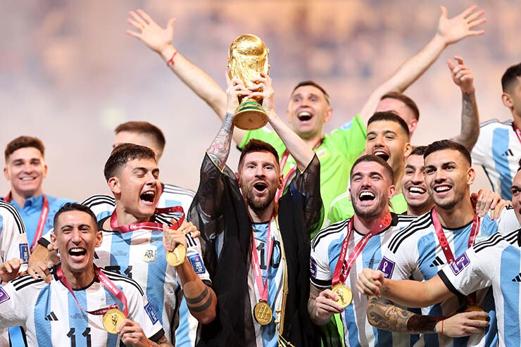 Messi & tham vọng bảo vệ ngôi vương World Cup, trở thành huyền thoại độc tôn - 1