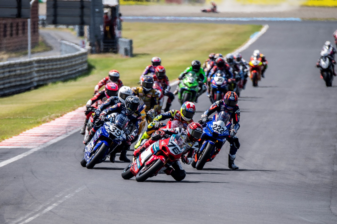 Honda Racing Vietnam chinh phục Motegi – Nhật Bản với chiến thắng kép tại Chặng 3 ARRC 2026 - 4