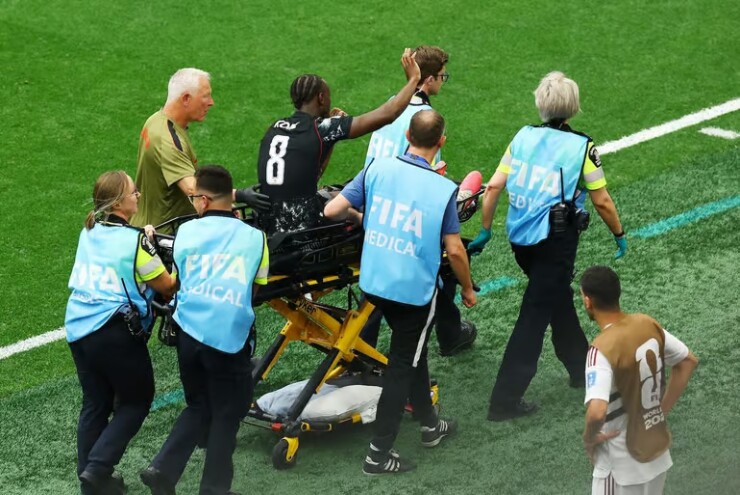 Sao Canada gãy chân nghiêm trọng, đau đớn chia tay World Cup 2026 - 2