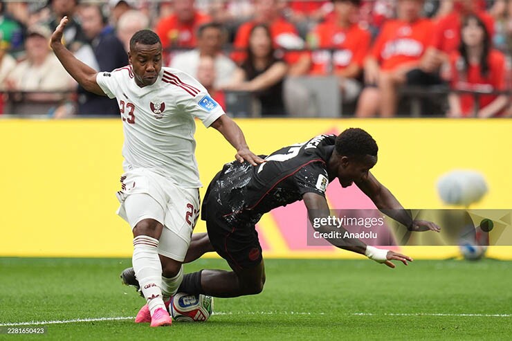 Video bóng đá Canada - Qatar: 6 bàn đại thắng, tủi hổ 2 thẻ đỏ & chấn thương kinh hoàng (World Cup) - 1