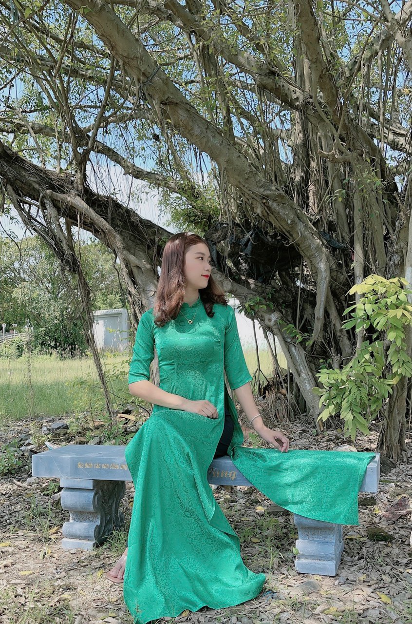 Áo dài Vân Oanh - giữ gìn vẻ đẹp truyền thống nhưng mang hơi thở của thời đại - 4