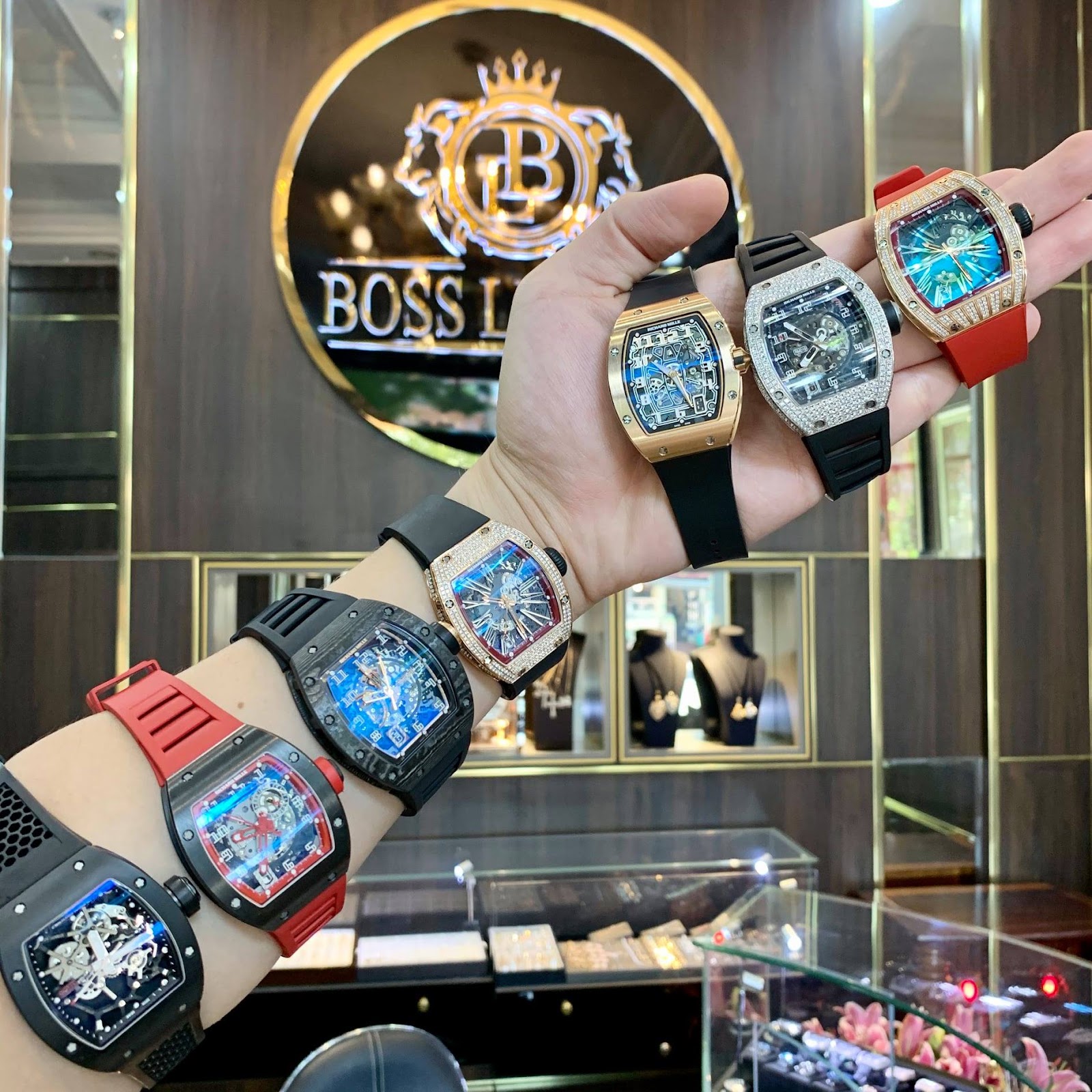Boss Luxury Hà Nội – Nơi thỏa mãn thú chơi đồng hồ xa xỉ cho giới thượng lưu - 1