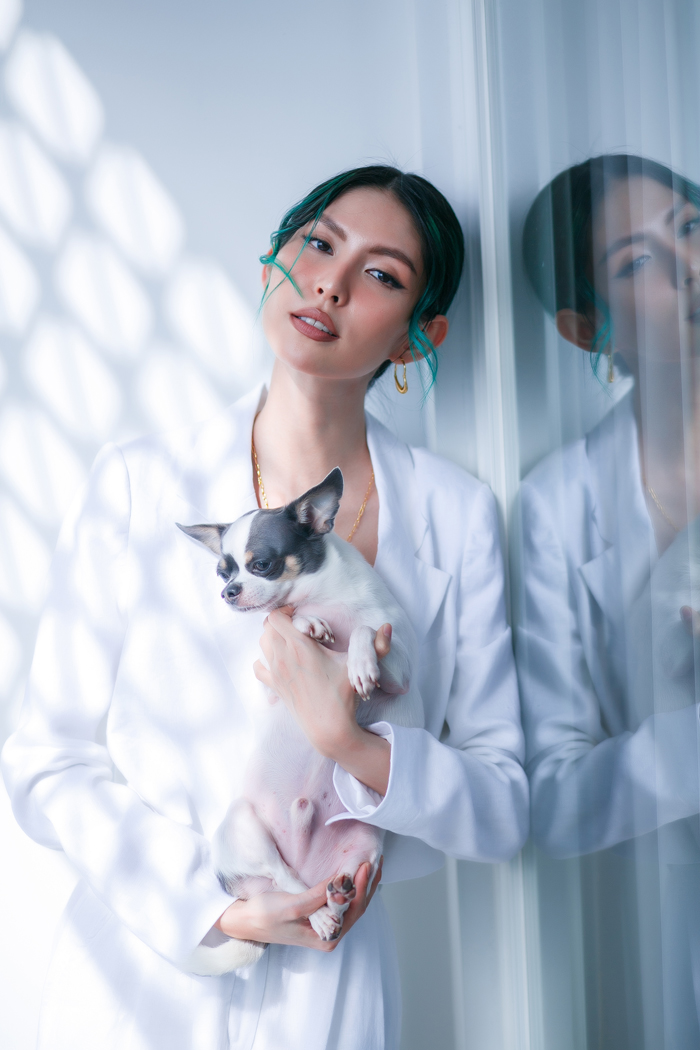 Nga Wendy, Phí Phương Anh, TyhD Thùy Dương khoe eo nuột trong BST Thu 2022 của nhà Gigi - 1