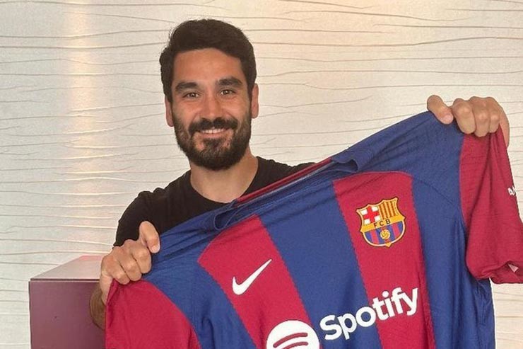 Tin mới nhất bóng đá tối 8/7: Koeman chỉ trích Barca vì chiêu mộ Gundogan - 1