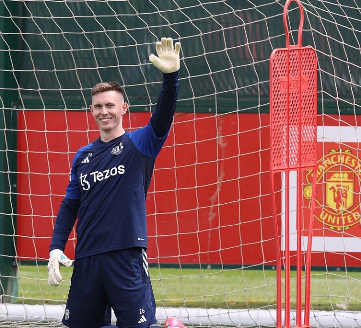 Chuyển nhượng MU 12/7: Lý do hụt vụ Ramos, Everton muốn có Elanga - 2