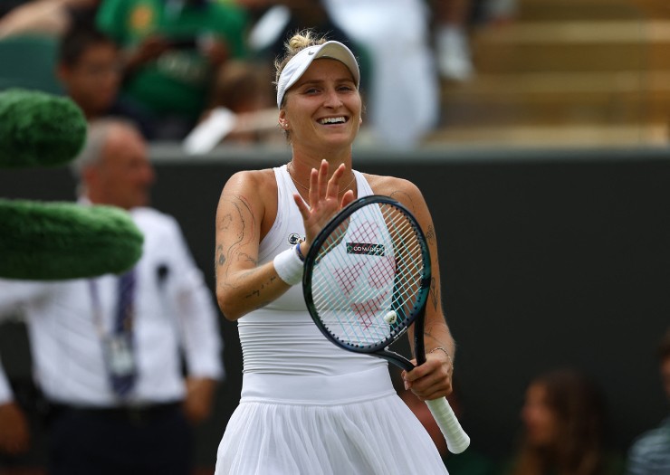 5 điều thú vị về người đẹp tennis lần đầu tiên đoạt vé chung kết Wimbledon - 1