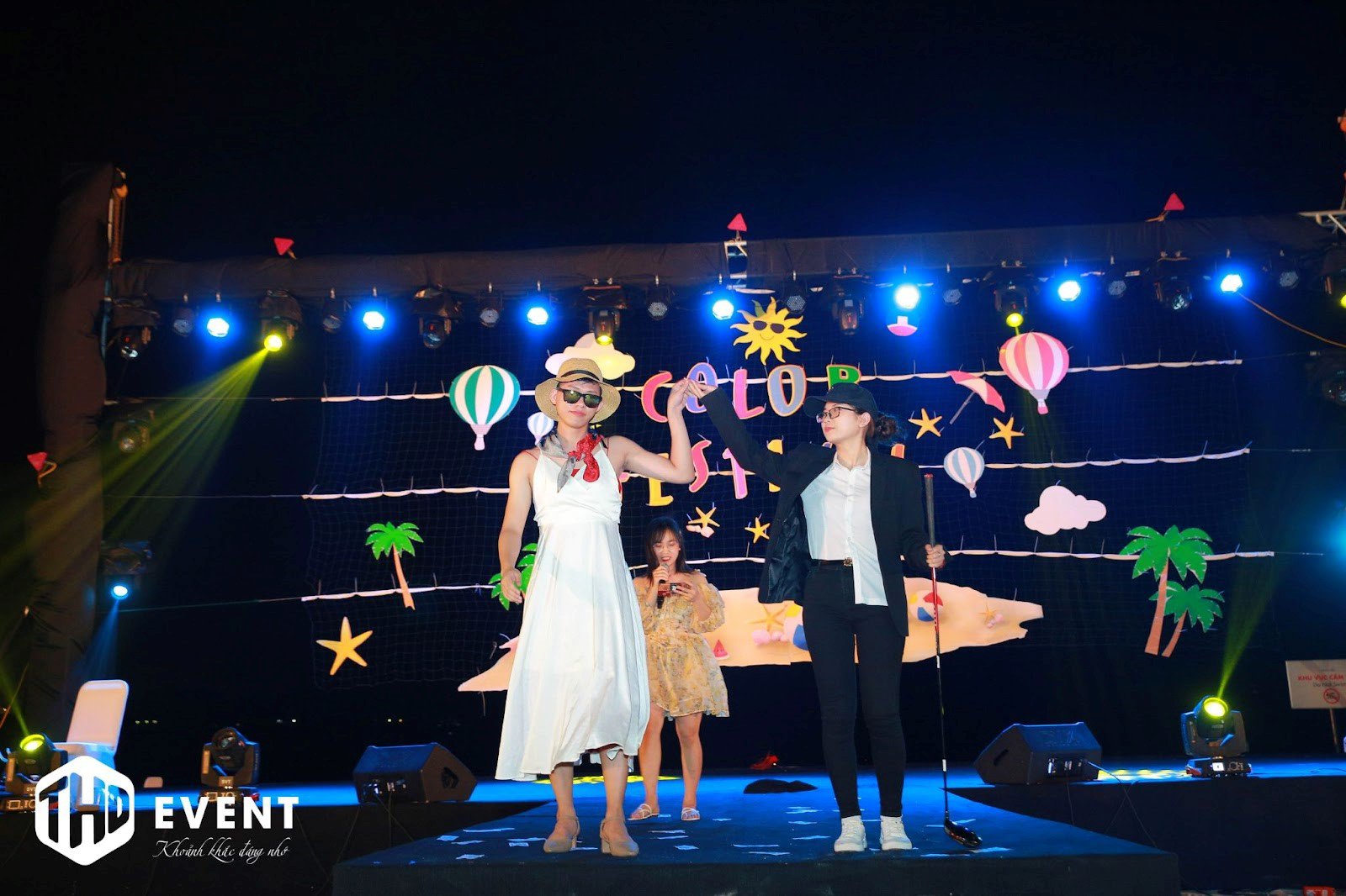 Gala dinner bên bờ biển - trải nghiệm độc đáo khi du lịch hè cho doanh nghiệp - 5