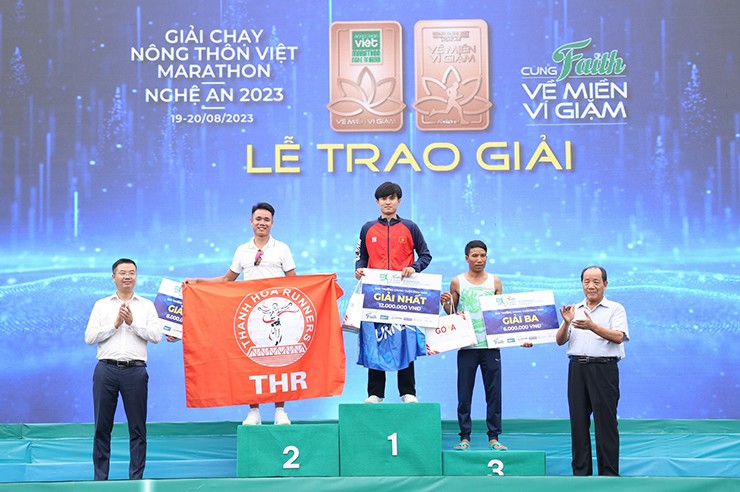 Nóng nhất thể thao tối 20/8: Lê Đức Phát giành HCĐ giải cầu lông tại Maldives - 2