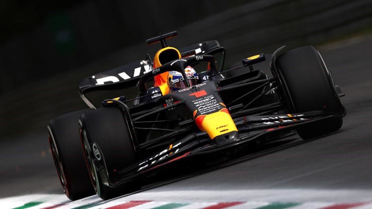 Đua xe F1, Italian GP: Ferrari bay cao với “bộ áo” đặc biệt, Red Bull gặp tai nạn - 2