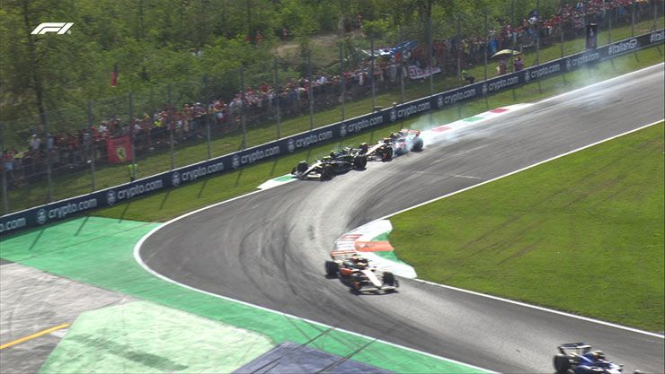 Đua xe F1, Italian GP: Verstappen làm nên lịch sử với chiến thắng tại Monza - 4