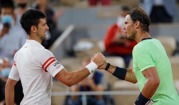 Nadal, Federer bị fan chê về cách ứng xử với Djokovic - 2
