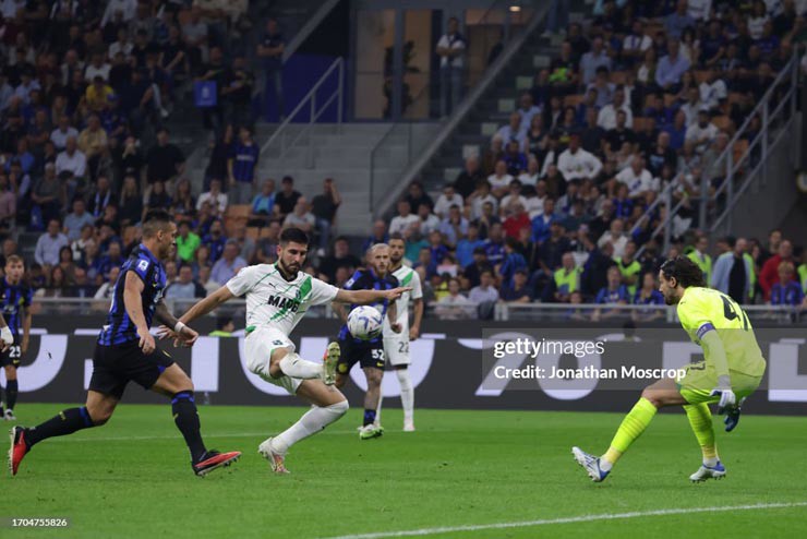 Rực lửa Serie A: Inter Milan thua sốc sân nhà, Napoli - AC Milan đại thắng - 2