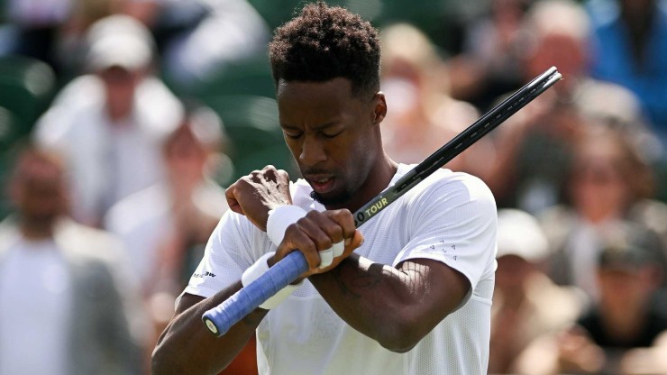 2 "lão tướng" tổng 76 tuổi đi vào lịch sử Wimbledon: "Gã hề" hạ "Người thép" sau 2 ngày - 2