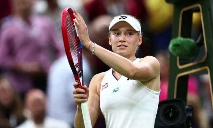 2 người đẹp Rybakina - Svitolina quyết đấu, trận tứ kết Wimbledon nhiều cảm xúc - 1