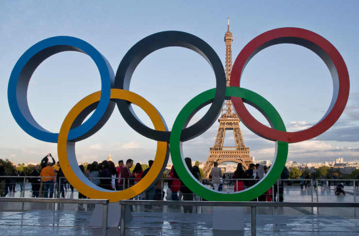 Tranh cãi vận động viên từng "làm bậy" trẻ em, được chọn thi đấu ở Olympic - 1