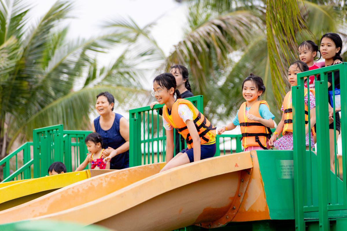 Nghìn lẻ một điều kỳ thú thu hút trẻ nhỏ ở “vũ trụ giải trí” Grand World - 5