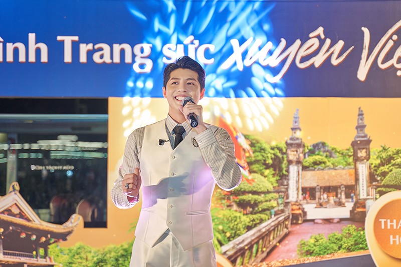 “Hành trình trang sức xuyên Việt” của PNJ đã trở lại - 2