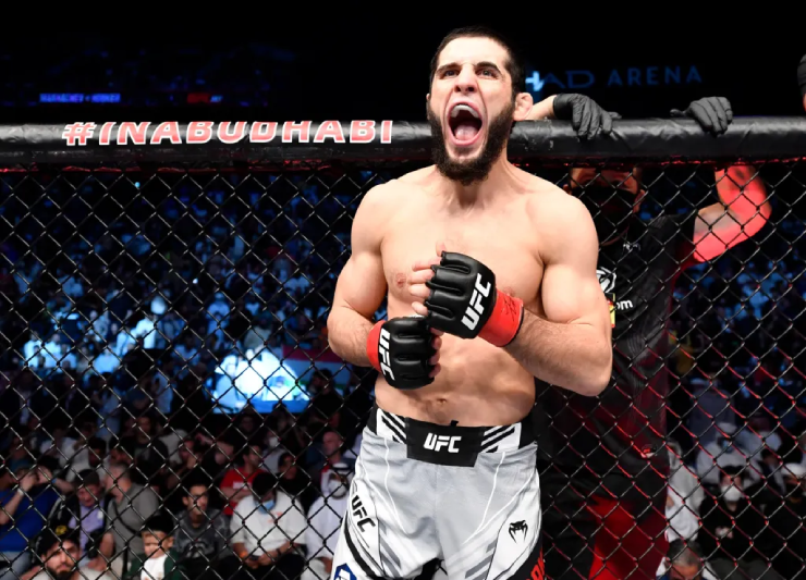 Võ sỹ người Nga được ca ngợi mạnh nhất UFC, khiến 17 đối thủ đau đớn rời sàn - 1