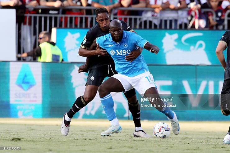 Lukaku bùng nổ với 2 bàn, 2 kiến tạo sau 2 trận trong màu áo Napoli - 7