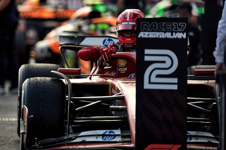 Đua xe F1, Azerbaijan GP: Nỗi đau của Leclerc, tân binh Haas đi vào lịch sử - 2