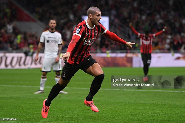 Kết quả bóng đá AC Milan - Lecce: Nhàn nhã định đoạt trong hiệp 1 (Serie A) - 1