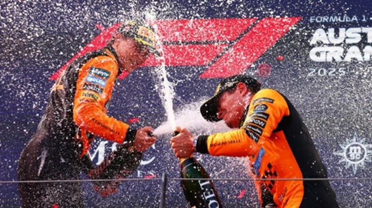 Đua xe F1, Austrian GP: Chuỗi ghi điểm lịch sử của “Bò húc” bị chặn lại ở sân nhà - 1