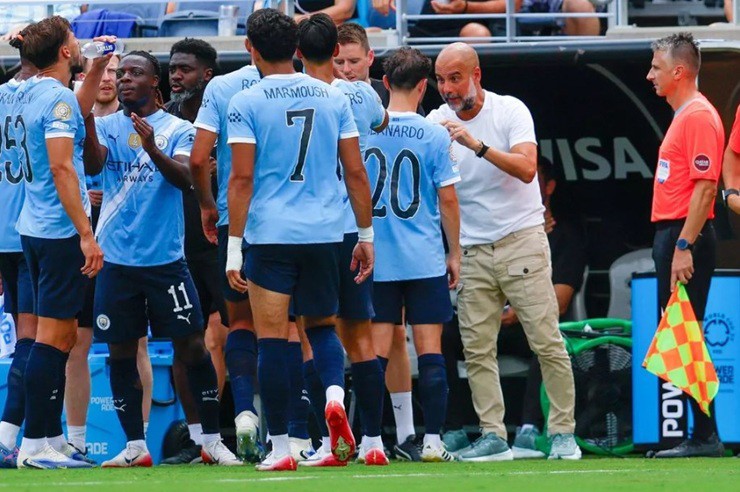 Tin mới nhất bóng đá chiều 3/7: MU trao số áo đặc biệt cho "tiểu Messi" - 2