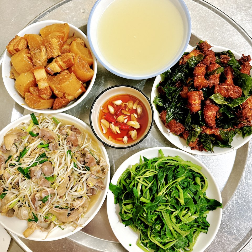 Những mâm cơm ngày hè vừa ngon lại dễ nấu - 8