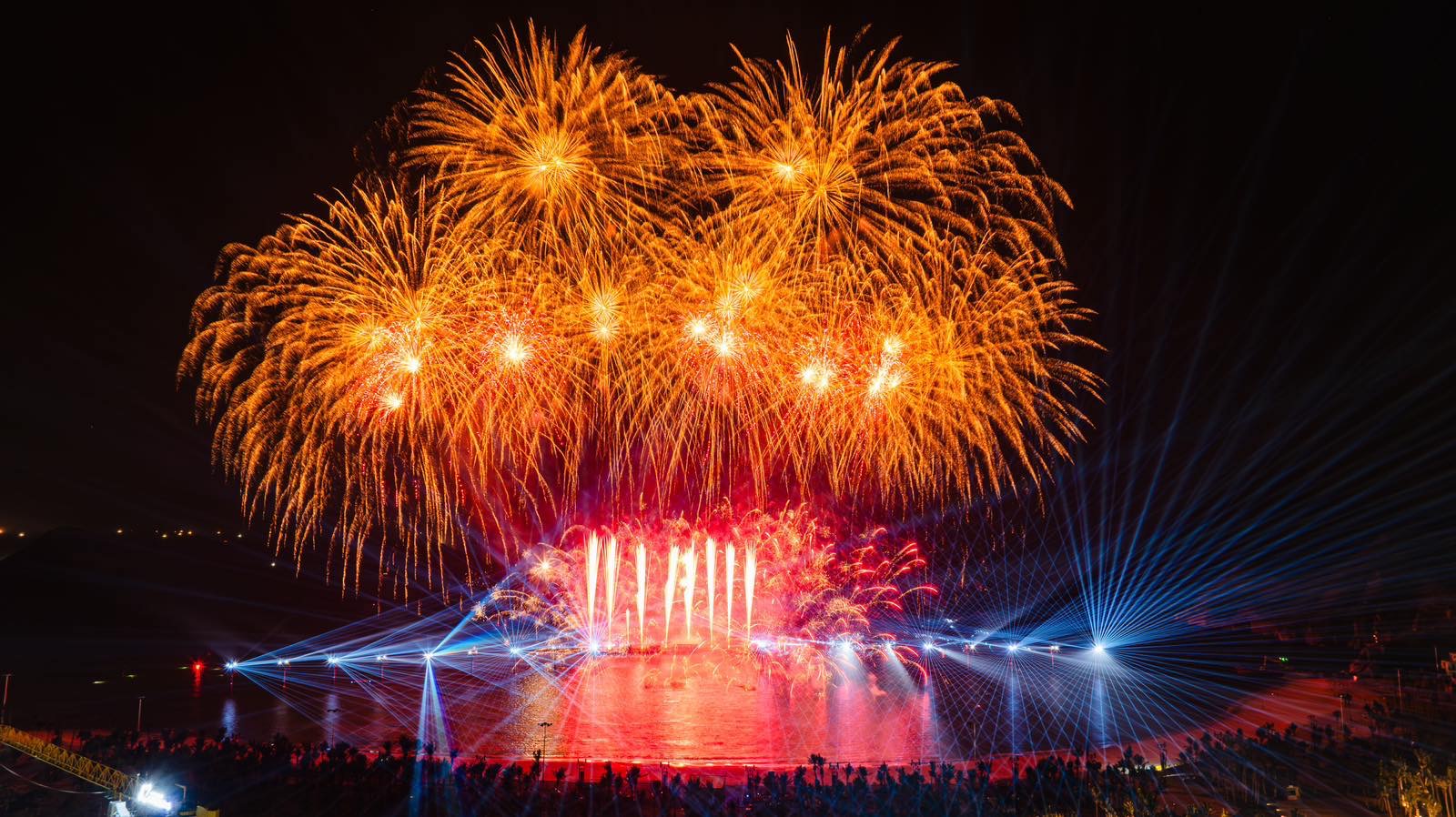 Hàng ngàn drone sẽ xuất hiện trên bầu trời Phú Quốc trong show diễn Symphony of the sea từ tháng 11 này - 1