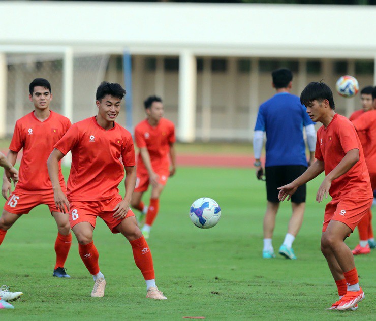 HLV Kim Sang Sik đón tin vui, U23 Việt Nam háo hức đấu bán kết U23 Đông Nam Á - 8