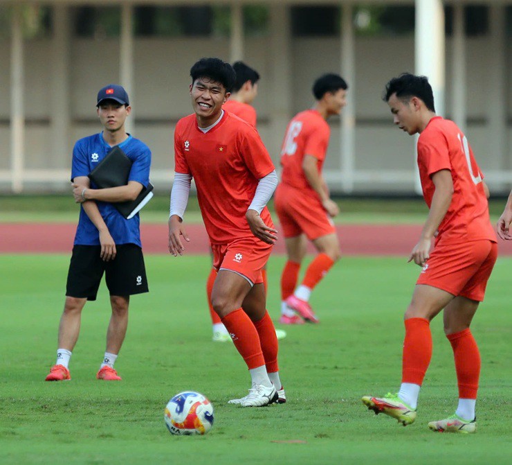 HLV Kim Sang Sik đón tin vui, U23 Việt Nam háo hức đấu bán kết U23 Đông Nam Á - 4