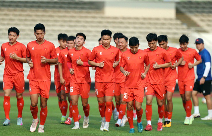 HLV Kim Sang Sik đón tin vui, U23 Việt Nam háo hức đấu bán kết U23 Đông Nam Á - 1