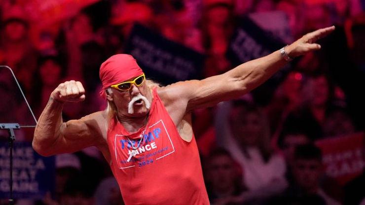 Huyền thoại đô vật cực khỏe Hulk Hogan bất ngờ qua đời - 2