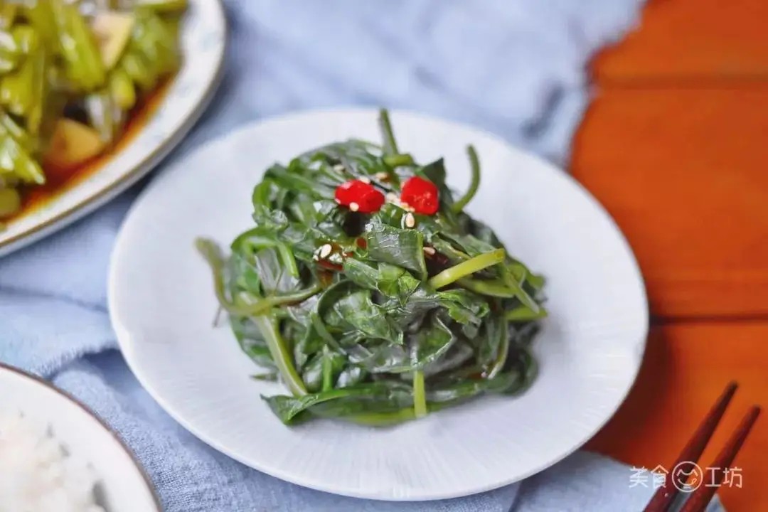 1 mớ rau muống làm thành 2 món, bí quyết tiết kiệm mà vẫn ngon hết sẩy - 5