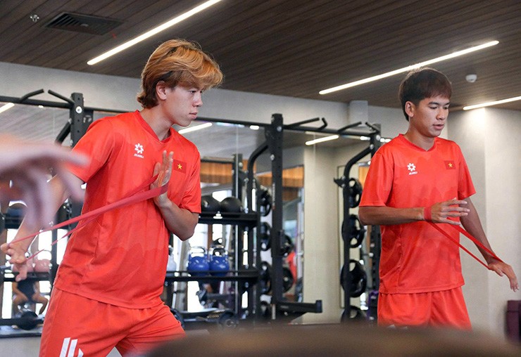 U23 Việt Nam thư giãn chờ “đại chiến” U23 Indonesia ở chung kết - 3