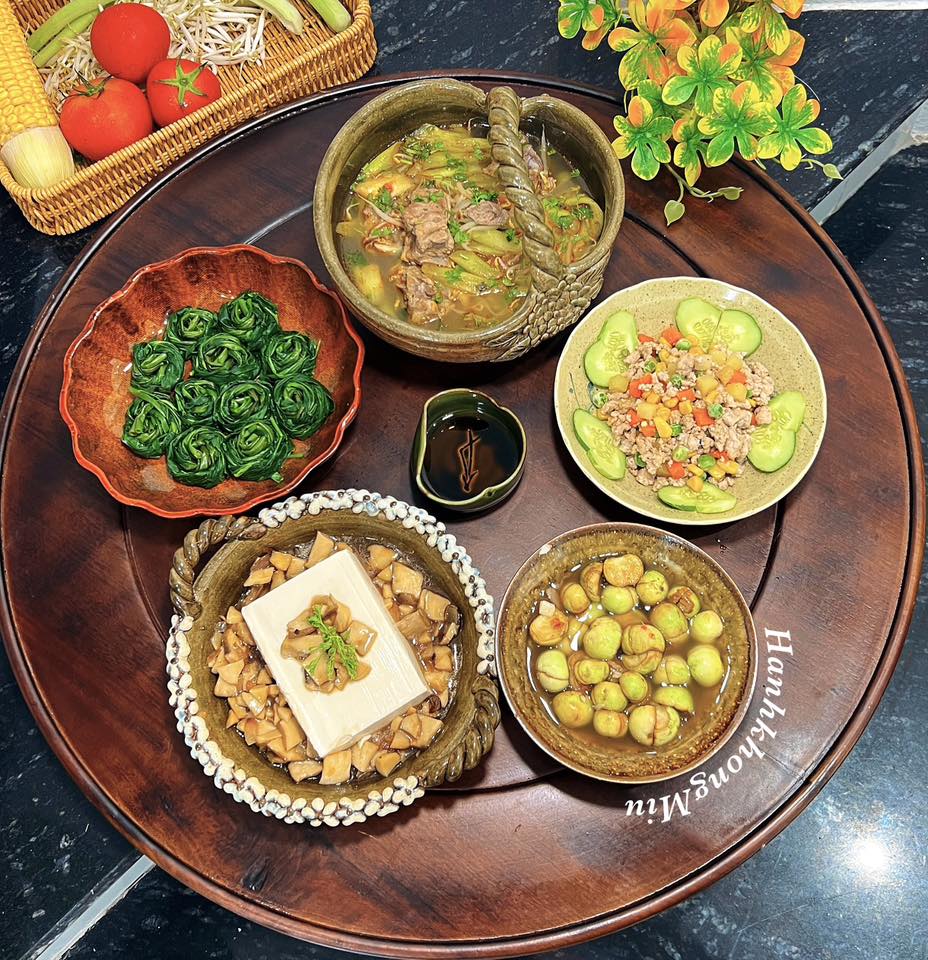 Thực đơn cơm nhà siêu hấp dẫn, ai nhìn thấy cũng ngưỡng mộ - 12