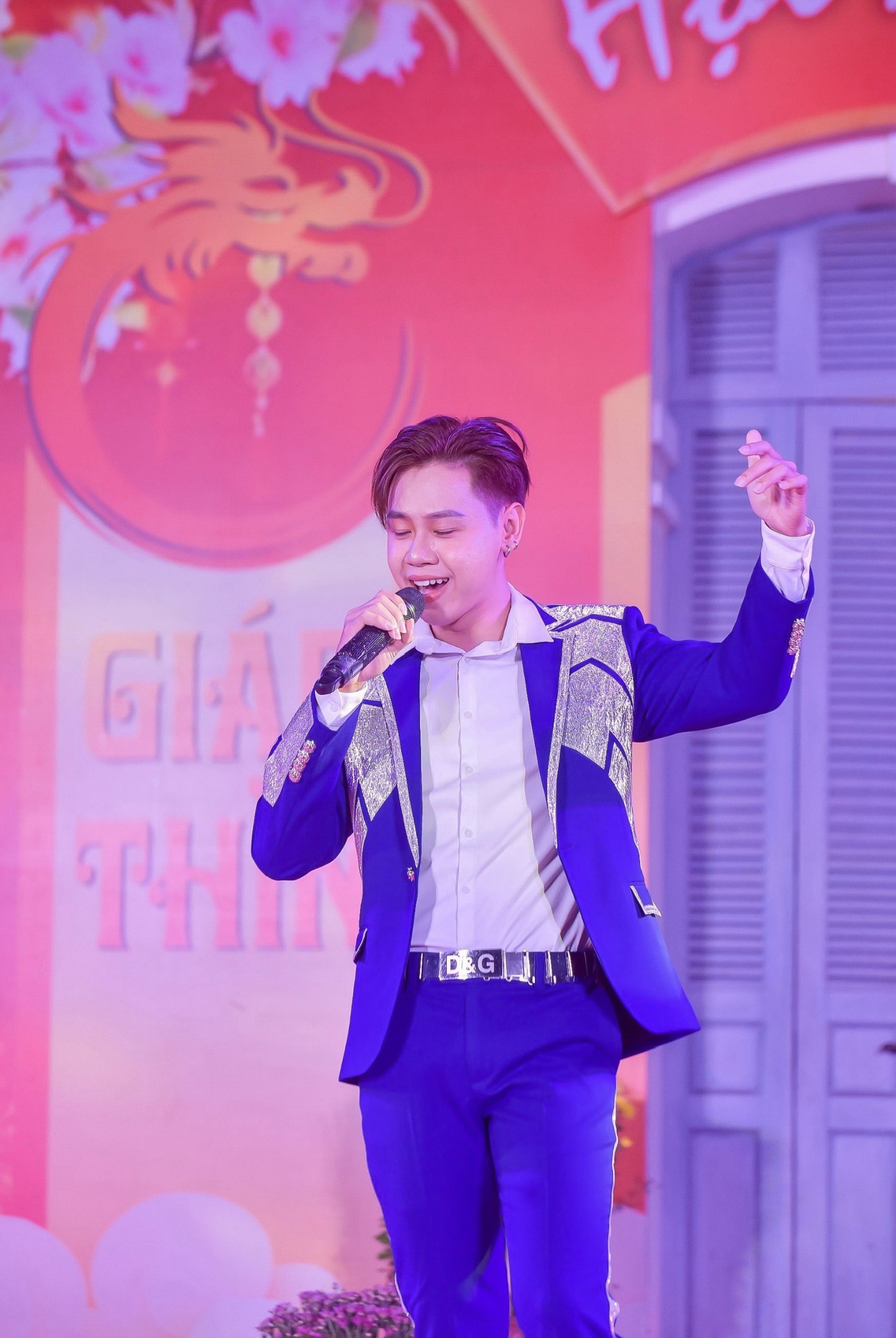 Ca Sĩ Khải Quân - Đam mê nảy mầm từ vùng đất biển - 2