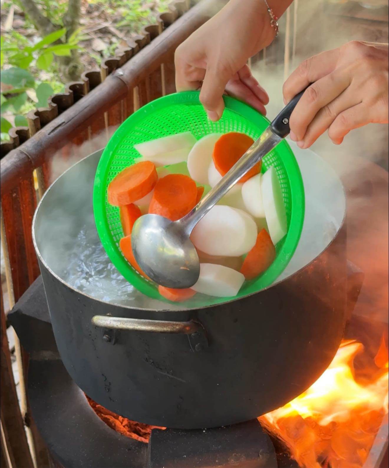 Món ngon, bổ dưỡng lại dễ nấu cho ngày cả nhà chán ăn cơm - 4