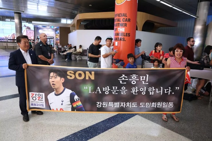 Son Heung Min tạo cơn sốt tại Mỹ, đãi ngộ so với Messi ra sao ở MLS? - 4