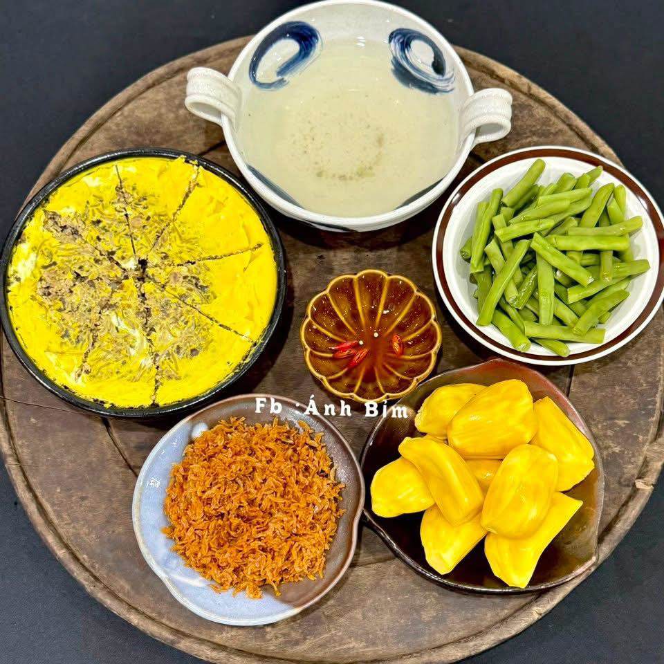 Chưa biết tối nay ăn gì, học ngay những mâm cơm nhà siêu ngon của mẹ đảm - 20