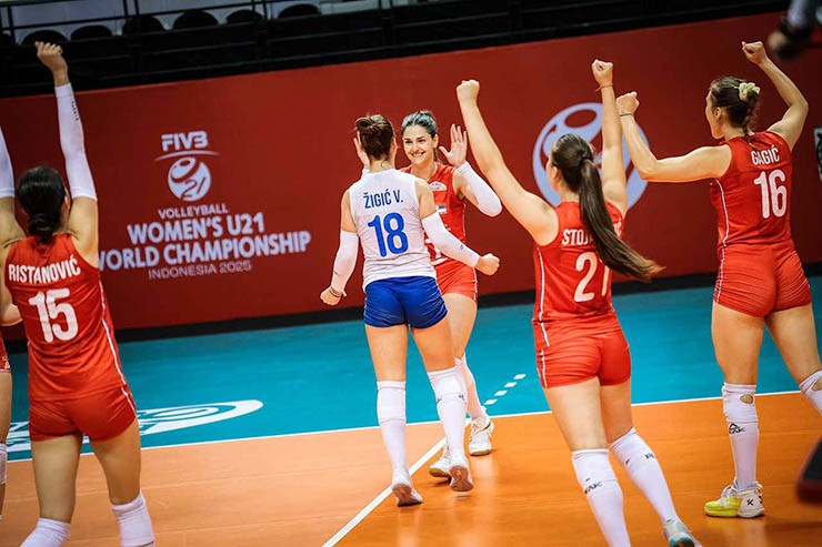 Dàn chân dài U21 nữ Việt Nam hạ cựu á quân bóng chuyền thế giới, tạo địa chấn - 1