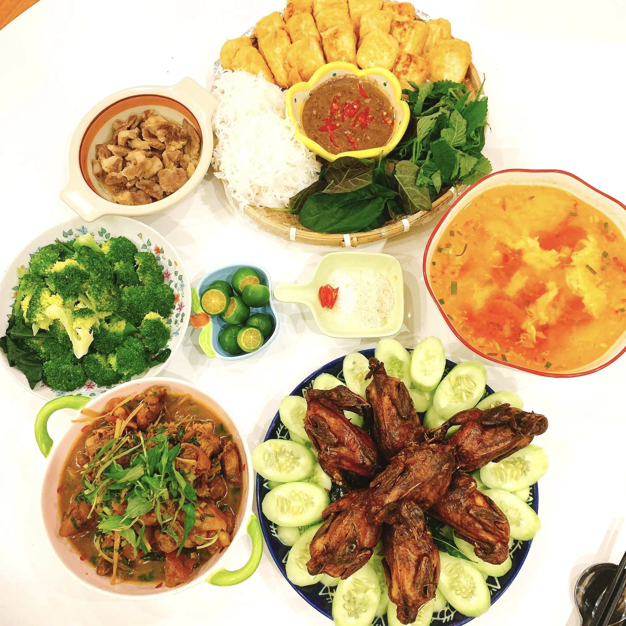 Thực đơn cơm nhà siêu hấp dẫn của mẹ đảm khéo tay - 7