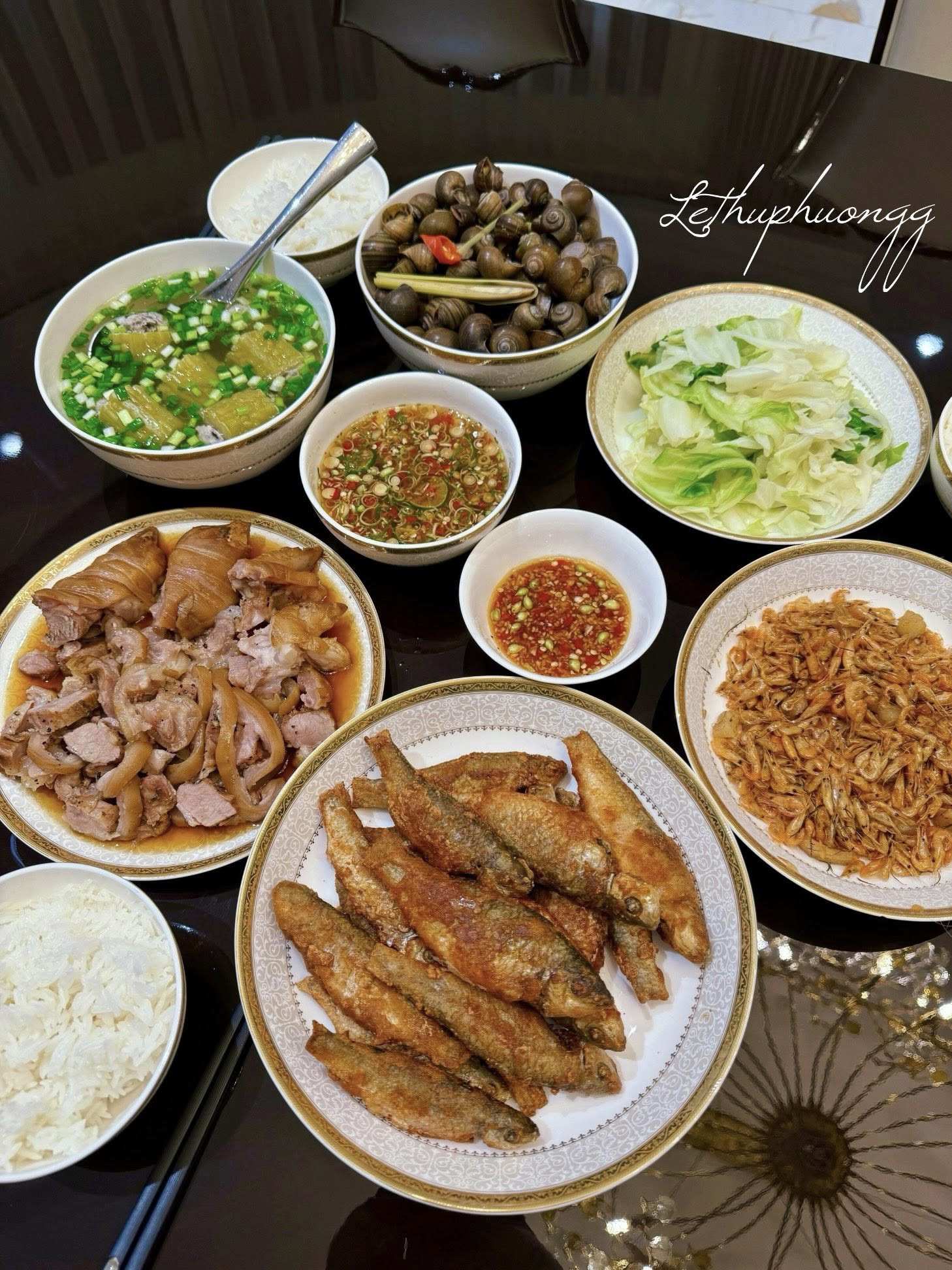 Thực đơn cơm nhà ngon hơn nhà hàng của mẹ đảm Hà thành - 12