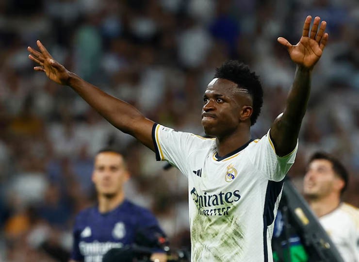 Nóng phòng thay đồ Real: Rodrygo thừa thắng xông lên, Alaba giúp Alonso thở phào - 1